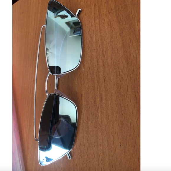 Prada - Prada Ultravox - Silver Cat Eye Sunglasses mirror - Picture 4 of 8